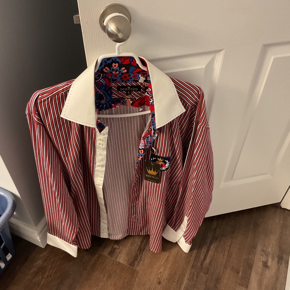 Shirt bwt
